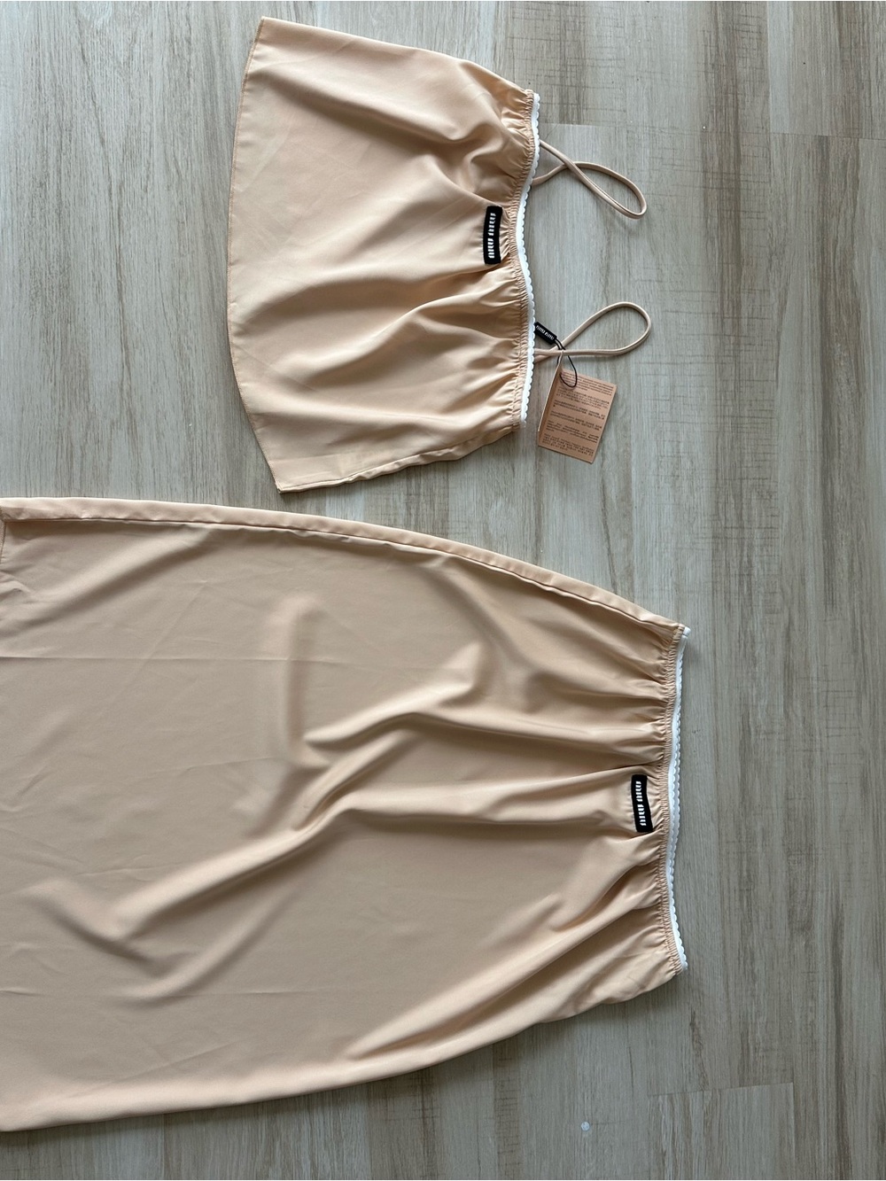 Cream Satin Camisole and Skirt Set - Picture 4 of 10